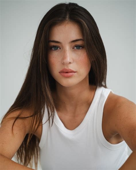 Lea Meniel