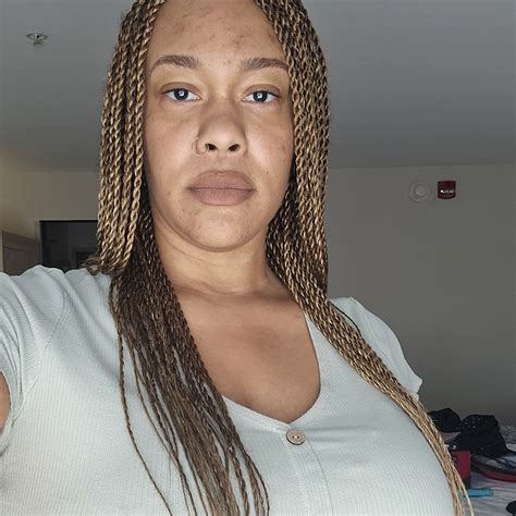 Leandra Lee