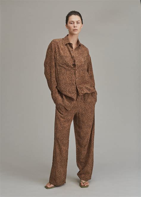 Lera Pant