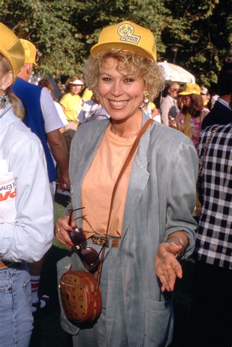 Leslie Easterbrook