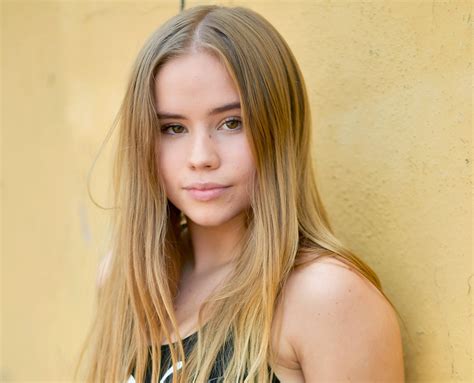 Lexee Smith #1