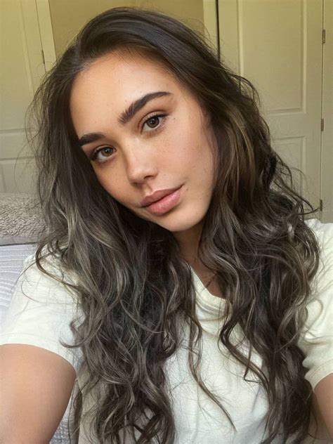 Danielle Nicole