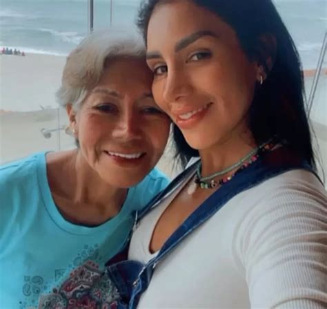 Leysi Suarez #2