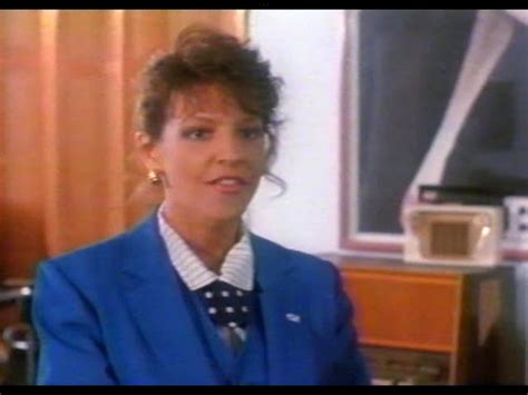 Lisa Saxton