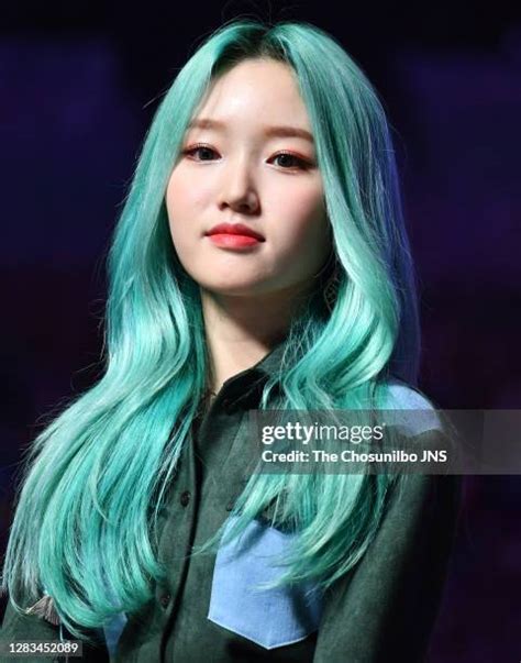 Loona (singer) #12