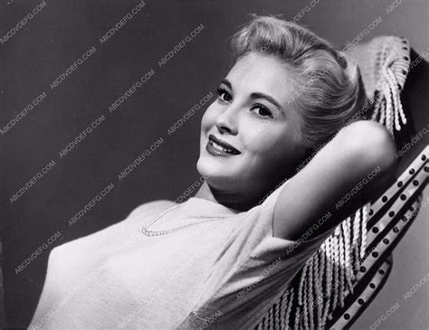 Lorie Nelson