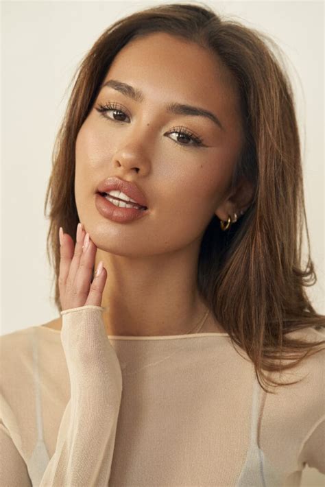 Lottie Hutton
