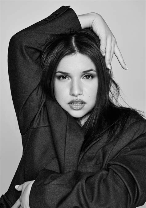 Luna Sofia Miranda