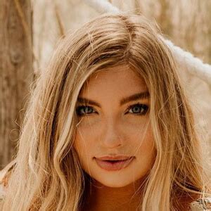 Madison Mitchell #5