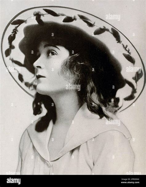 Mae Marsh