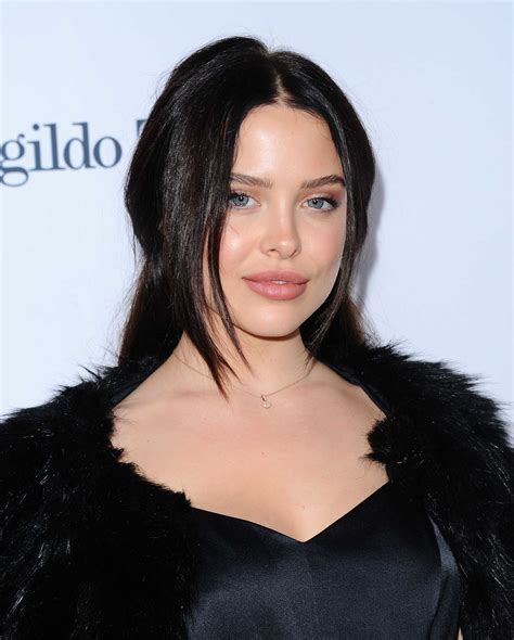 Mara Teigen #12