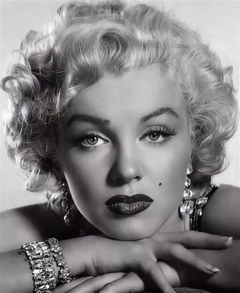 Marilyn Roe