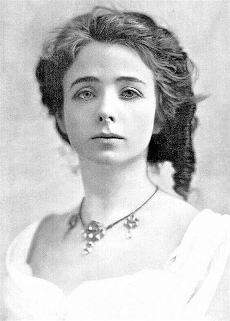 Maude Adams #12