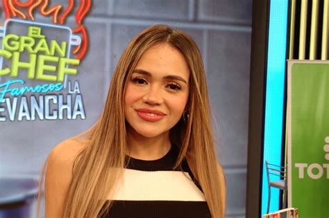 Mayra Goni #12