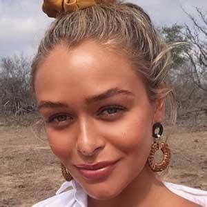 Michaela Wain