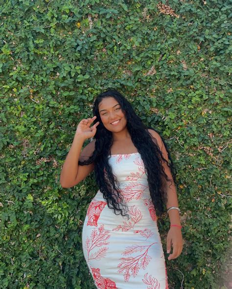 Genneya Walton