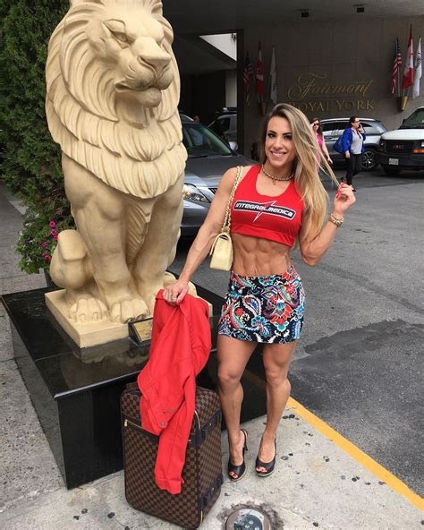 Michelly Crisfepe #17