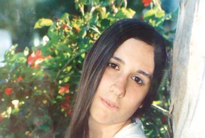 Jana Azizi
