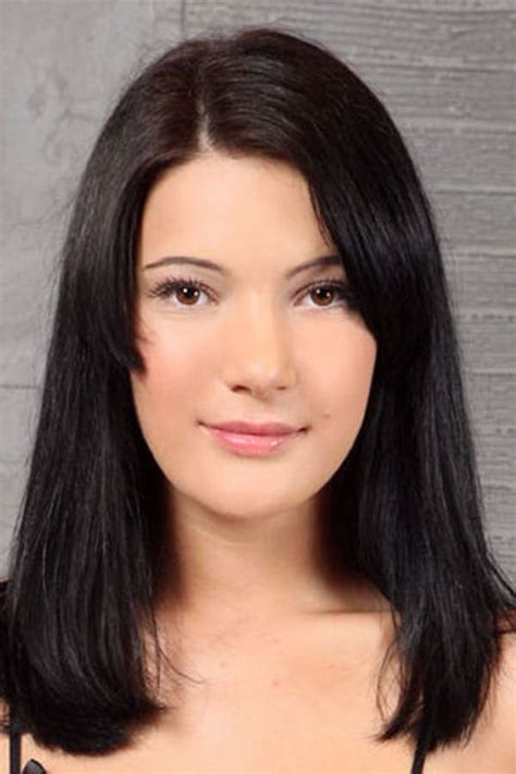 Lara Rioz