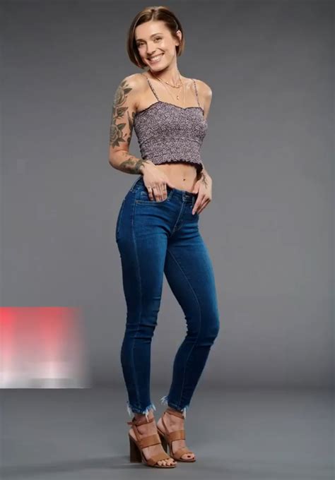 Miranda Bissonnette #16