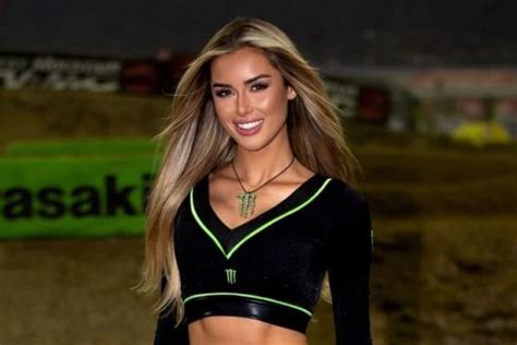 Miranda Raschell #8
