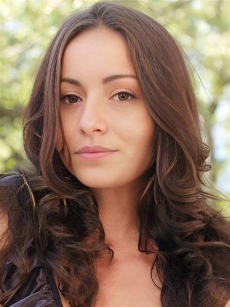 Rose Valentina
