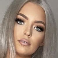 NicoleD22