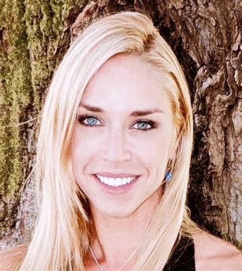 Lindsey Ward