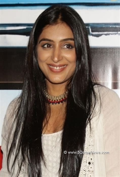 Padmapriya #10
