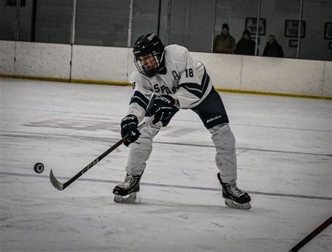 Peyton Thomas #15