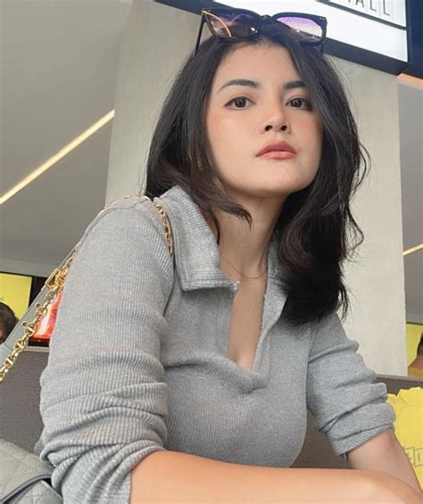 Ping (Putri Cinta Friend)