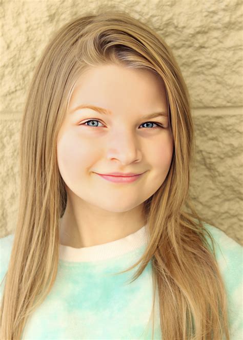 Piper Cox
