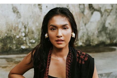 Rania Putrisari