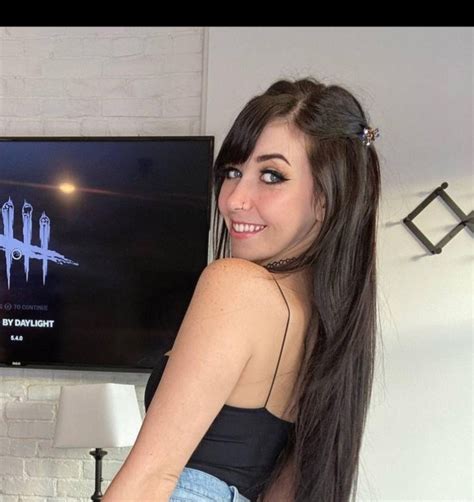 Raya Waifu