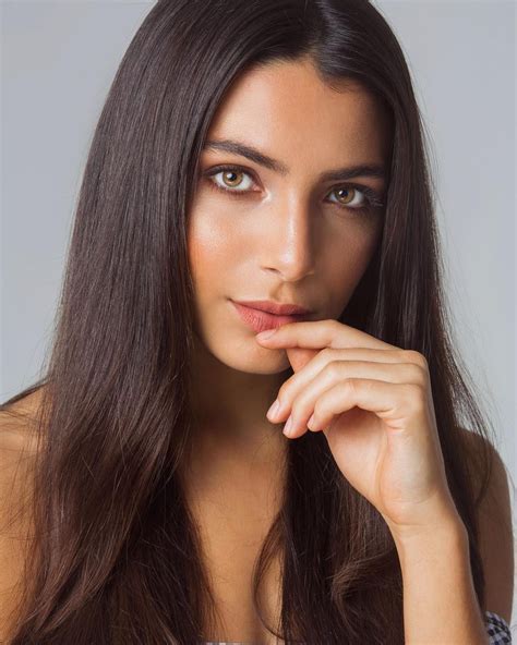 Eva Rmirezz