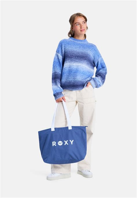 Roxy Love #9