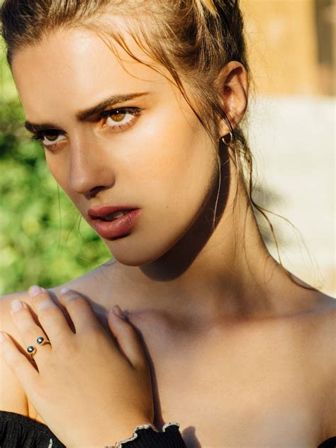 Miss Nika