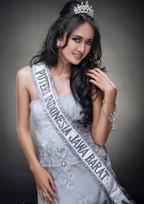 Ryan Putri #9