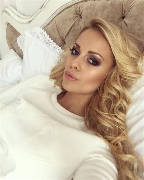 WildWifeBarbie
