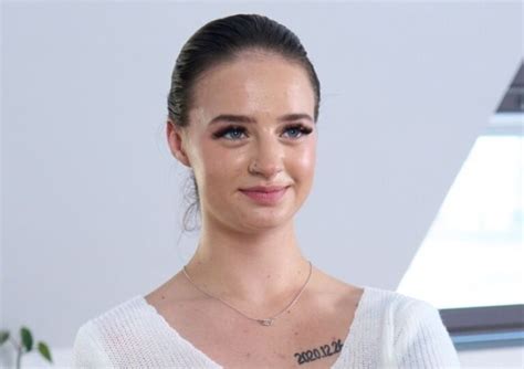 Sansa Snow