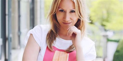 Sara Bachmann #12