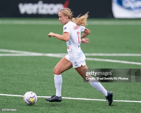 Sarah Luebbert #12
