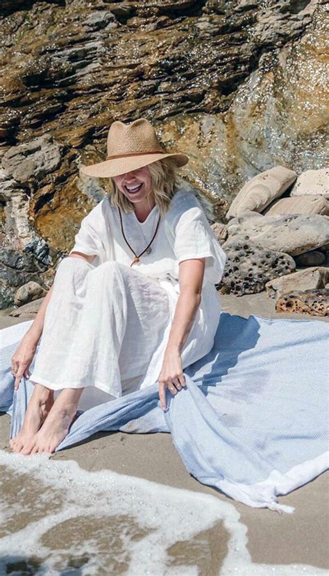 sarah wright nude #12