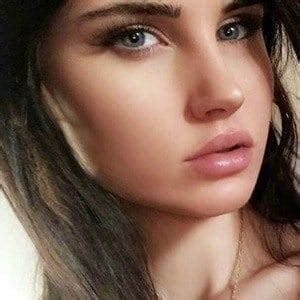 Shea Elyse