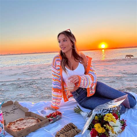 Ava Dawns