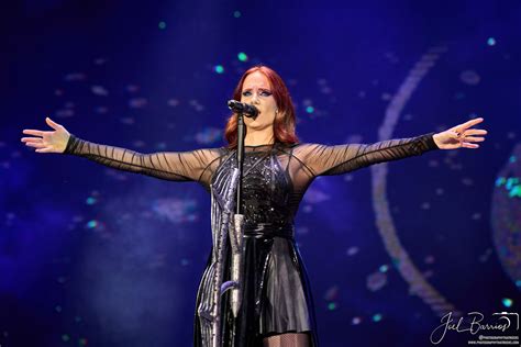 Simone Simons