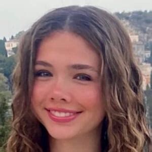 Sloane Alex