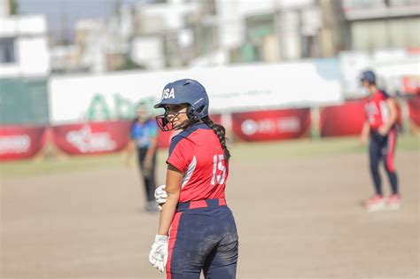 Sofia Hernandez #15