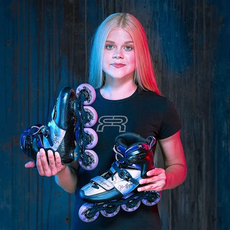 Sofia Skates #10