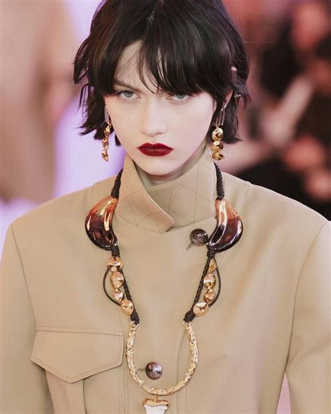 Sofia Steinberg #19